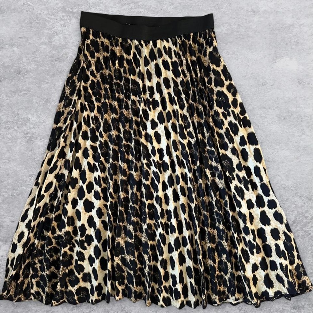 Lightweight‎ Leopard Print Pleated Midi Skirt